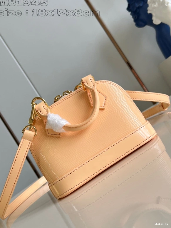 Nano LOUIS Alma-18*12*8cm VUITTON 0805